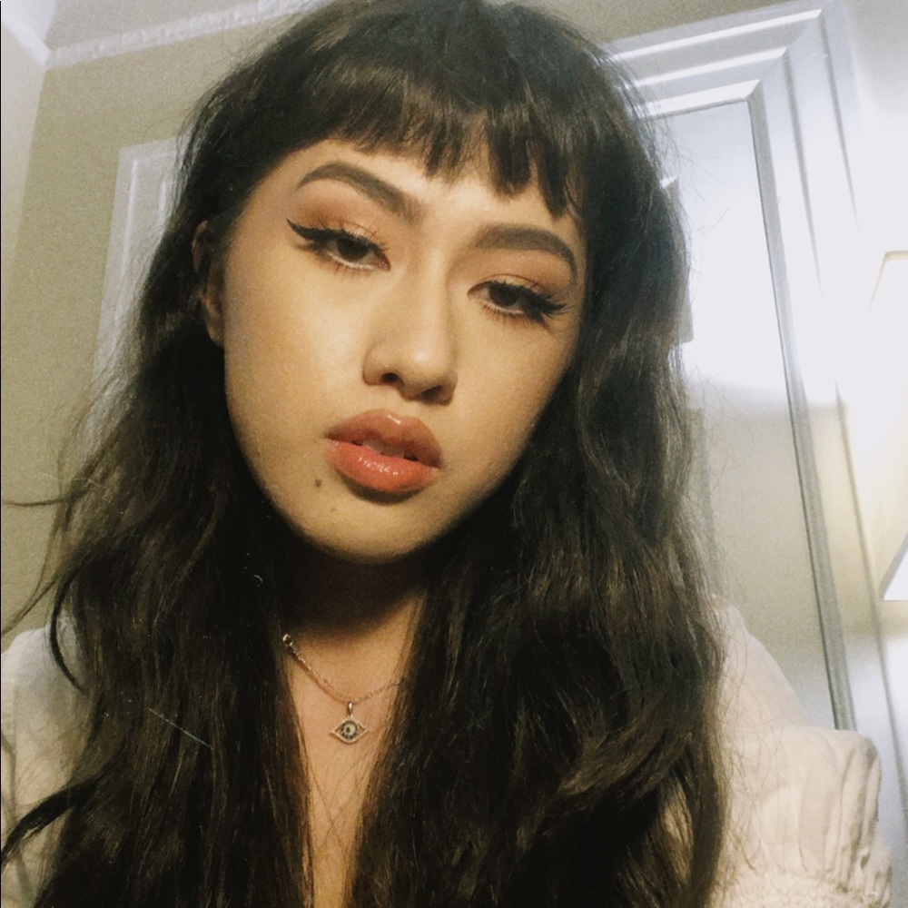 Meet your Posher, Bria